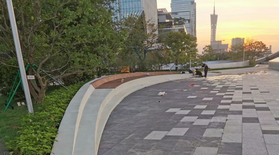 飾紀(jì)上品GRC廠家：廣州海珠區(qū)琶洲展館GRC坐凳樹(shù)池工程案例