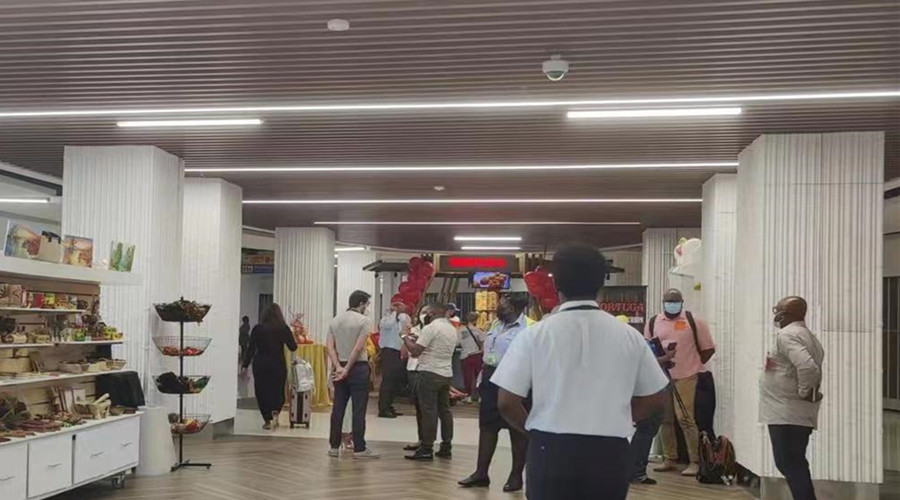 牙買加機(jī)場仿竹排GRG造型