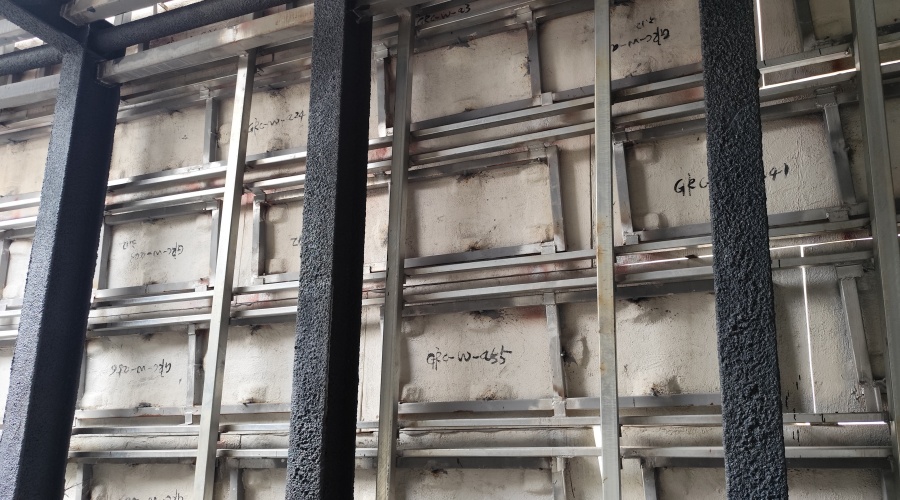 東莞大灣區大學GRC幕墻板火熱施工中