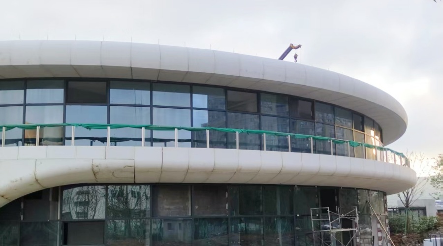 浙江三合項(xiàng)目的UHPC幕墻板工程