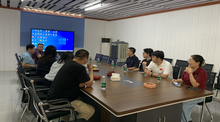 飾紀(jì)上品GRG廠家熱烈歡迎清遠(yuǎn)企業(yè)家協(xié)會(huì) 山東慶云工商聯(lián)領(lǐng)導(dǎo)蒞臨指導(dǎo)