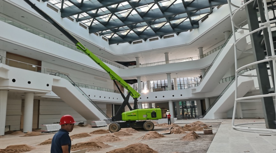 清遠(yuǎn)科技館GRG攔河造型