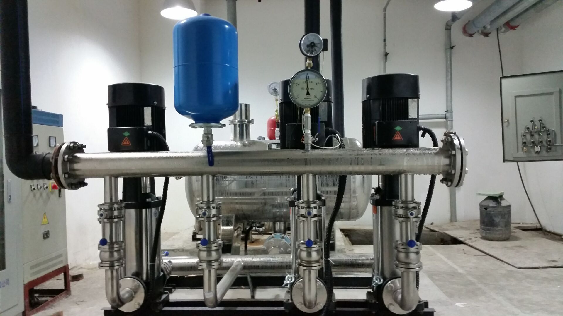 ע�����x�ı�С�����\�D��Σ��